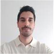 Ingeniero Químico con máster en profesorado por la especialidad de Física y Química para dar clases a alumnos de ESO y Bachillerato