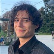 Profesor de inglés con experiencia docente en centros públicos y privados