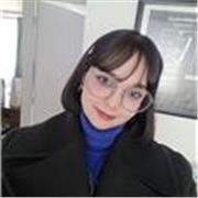 Profesora de inglés de niños y adultos de manera online