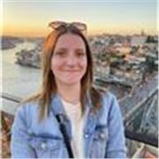 Profesora nativa de francés y titulada online