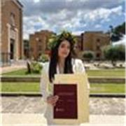 Sono un medico neolaureato con tanta voglia di aiutare gli studenti a superare gli esami universitari.