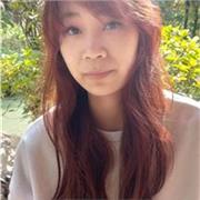 English lessons focus on free-flowing conversation