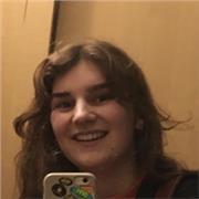 Étudiante en master de philosophie, je donne des cours particuliers de niveau secondaire en ligne ou à domicile.