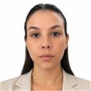 Estudiante de arquitectura con amplios conocimientos en historia del arte y composición arquitectónica
