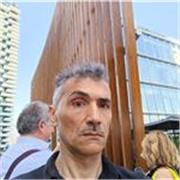 Laureato in economia disponibile per lezioni di matematica, italiano