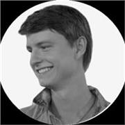 Experienced tutor, with strong academic background and a decade into my Software Engineering career.