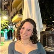 Profesora particular para alumnos de primaria, ESO o bachillerato. Doy clases de química, biología, matemáticas o idiomas. 