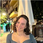 Profesora particular para alumnos de primaria, ESO o bachillerato. Doy clases de química, biología, matemáticas o idiomas.