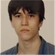 Universitario cursando humanidades, titulado en Bachillerato Internacional de Ciencias Biosanitarias.