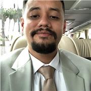 Me defino como una persona alegre, motivador y con mucha energía. Me encantaría dar clases a quienes estén interesados, adultos, jóvenes, niños, mi propósito es que puedan lograr su objetivo y con ello puedan sentirse seguros y sepan defenderse a la hora