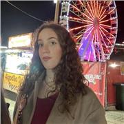 Profesora de apoyo desde primaria hasta bachillerato. No estoy especializada , pues estoy en 2 de bachillerato. Gran expediente