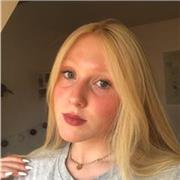 étudiante en science du langage disponible pour donner des cours