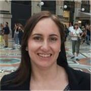insegnante di italiano per stranieri, laureata e con master 