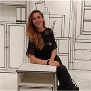 Studentessa magistrale in Interior Design a Firenze, offre tutte le sue competenze per aiutare studenti in difficoltà