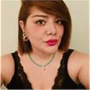 Profesora especializada en idiomas, ciencias, educación especial, técnicas de estudio y problemas de aprendizaje.