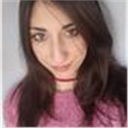 Insegnante di italiano a ragazzi e adulti da remoto con lezioni personalizzate.