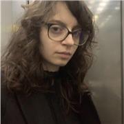 Assistante d'édition/ éditrice junior aux éditions Grasset, je suis diplômée d'un master 2 en lettres et en philosophie.