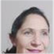 Técnica Superior en Administración de Empresas y Profesora de Nivel Inicial