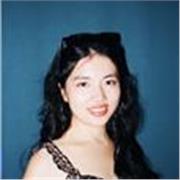 A Chinese doctor with 7 years of experience (native Chinese speaker) offers Chinese courses online for both children and adults.