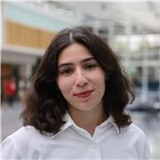 Friendly English tutor providing lessons for all ages and levels (A1–C1)