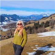 Individual English lessons from a multilingual professional. Tutoring exclusively in English.