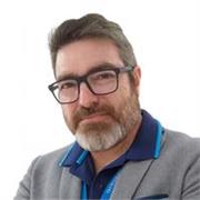 Profesor de inteligencia artificial práctica para principiantes, profesionales y pequeños  negocios en La Línea de la Concepción