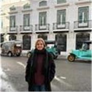 Soy una persona tranquila con paciencia y dedicación , también respetuosa y responsable.