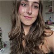 Soy una persona responsable y paciente. Soy estudiante y he hecho mis estudios en Francia, donde también ya daba clases.