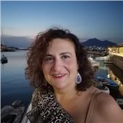 Docente di lettere, ventennale esperienza e didattica innovativa.