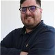 Développeur Full Stack expérimenté propose des cours de programmation informatique tout niveau par projets concrets.