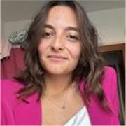 Buongiorno a tutti, sono Alice e mi sono appena laureata in Economia Aziendale. Mi offro per aiuto compiti fino alle medie.  