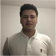 Estudiante de periodismo da clases de primaria y ESO