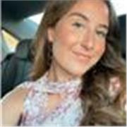 Profesora de inglés de primaria. Disponible por las tardes, ya que lo compagino con mis estudios
