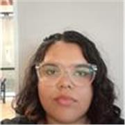Professora particular de inglês, sem experiência. Porém, com muito amor pela língua e por lecionar!