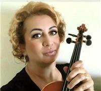 Professeur de Violon Diplôme d'Etat Spécialisé ans en tant que Professeur de Violon au Conservatoire et dans le travail du violon en télétravail