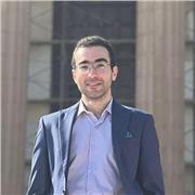 Englisch-Tutor, der Kinder oder Erwachsene unterrichtet