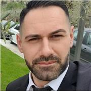 Direttore commerciale con pluriennale esperienza, laureato in scienze economiche offre ripetizioni in diritto, economia aziendale, marketing