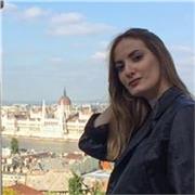 Soy traductora de inglés e imparto clases a todos los niveles. Tengo varios años de experiencia y he preparado para exámenes de Cambridge con óptimos resultados. ¡Contacta conmigo para saber más! :)