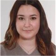 Profesora de primaria de apoyo a las materias