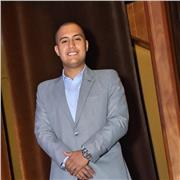 Ingeniero electrónico especializado da clases de estadística y matemáticas a universitarios