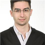 Clases de refuerzo escolar o asesoramiento educativo para niños/as.