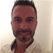 Profesor de contabilidad y finanzas imparte clases para todos los niveles