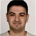 Sabırlı, cana yakın ve öğrencilerin bir şeyleri öğrendiğinde gözlerindeki o ışıltıyı görmekten mutluluk duyan birisiyim.