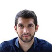 Psicologo insegna intelligenza emotiva, crescita personale e leadership 