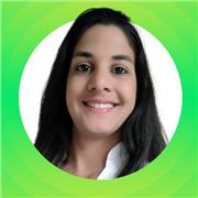 Spanish teacher with a degree in Pedagogy, specializing in personalized and engaging lessons for both children and adults.