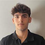 Estudiante de ADE, doy clases de refuerzo de matemáticas y economía para primaria, ESO y bachillerato en Barcelona.