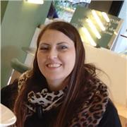 Offro ripetizioni individuali aiuto compiti a bambini delle elementari.
In presenza