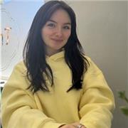 Experienced and qualified tutor offering online humanities lessons.