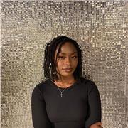 Passionné par l'enseignement, je motive les élèves en français au primaire et collège avec des méthodes innovantes.