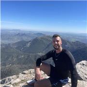 Entrenador titulado y con más de 5  años de experiencia en diferentes deportes. Experto en entrenamiento funcional y personal.